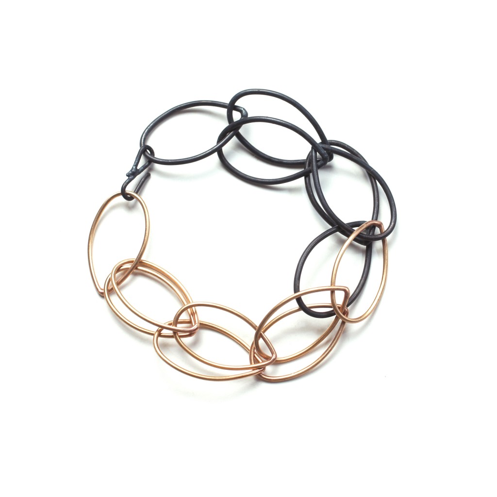 bronze and black two-tone chain link bracelet