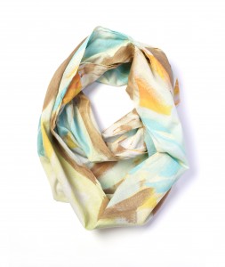 easy summer style - golden lightweight scarf by megan auman - click to view the full outfit