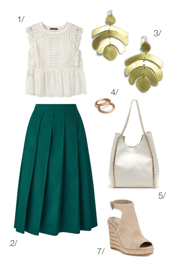 chic summer style: midi skirt and statement earrings // click through for outfit details