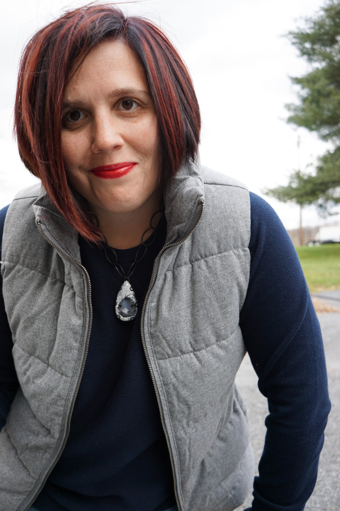 navy and grey fall winter style with a black and white chunky stone necklace