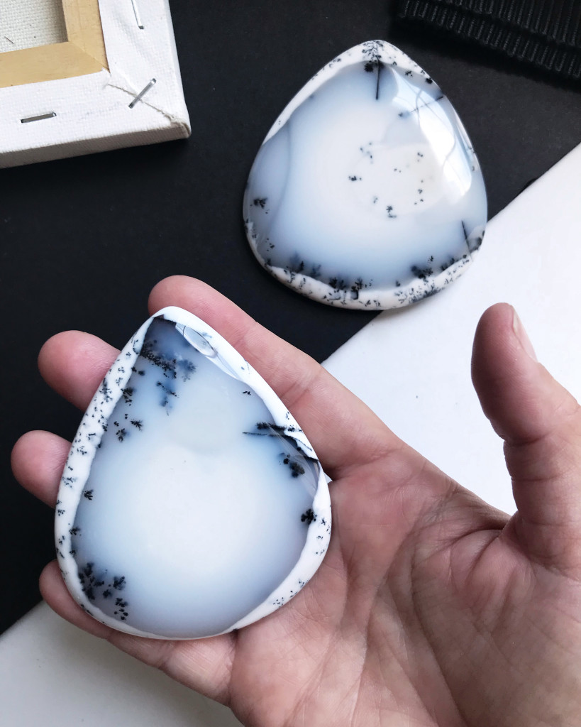 jewelry inspiration: large gemstone black and white agate