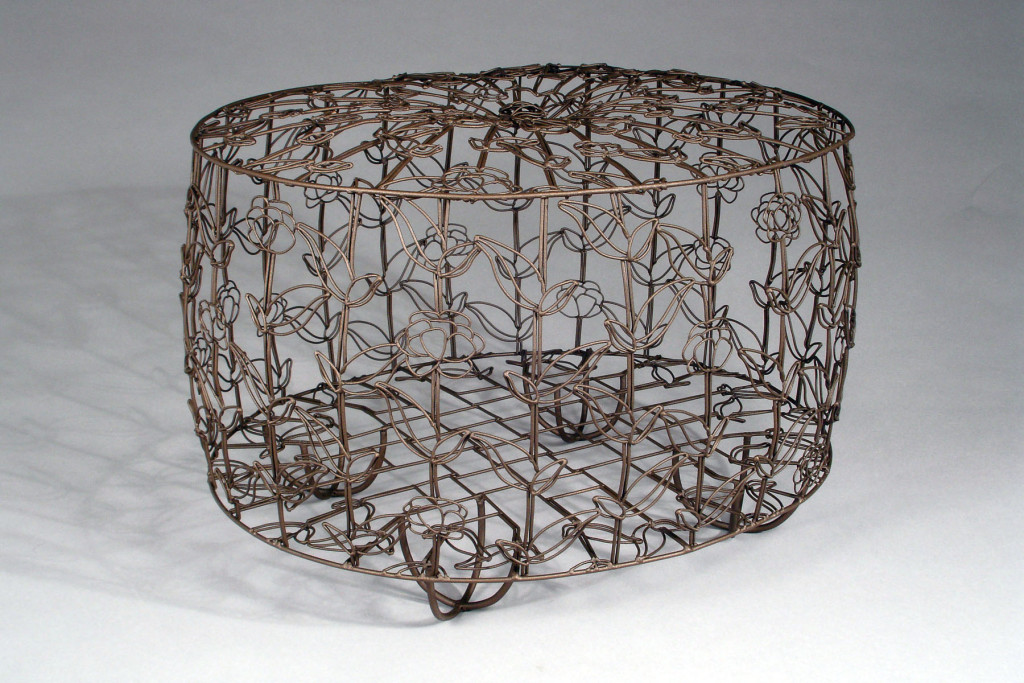 welded wire ottoman