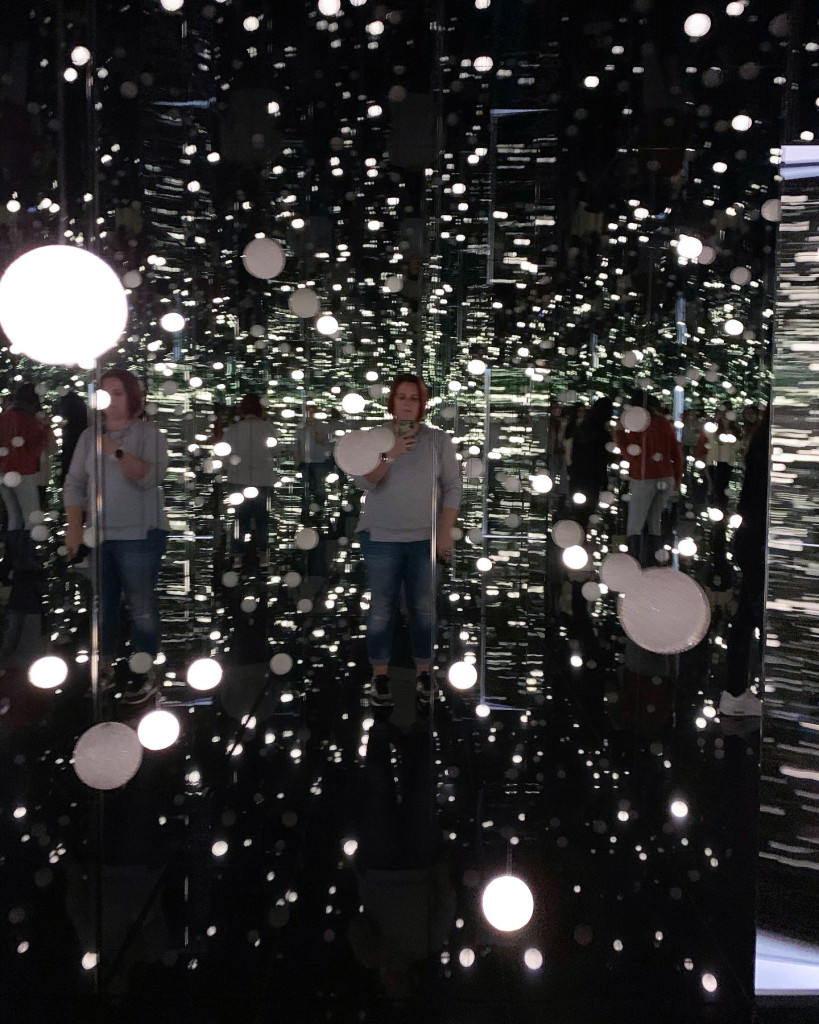 Yayoi Kusama infinity room