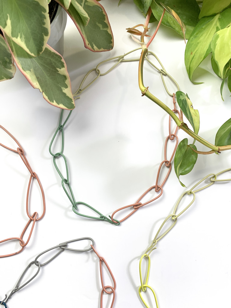 modern jewelry - colorful chain necklace with peperomia and phildendron brasil