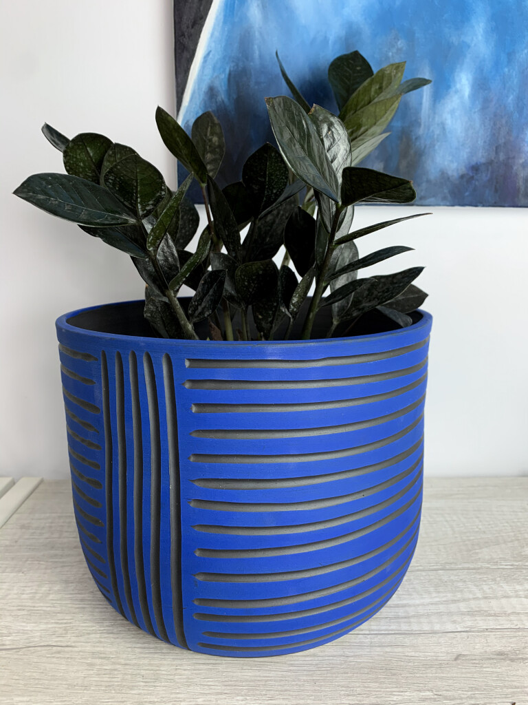 handmade ceramic planter and ZZ Raven plant