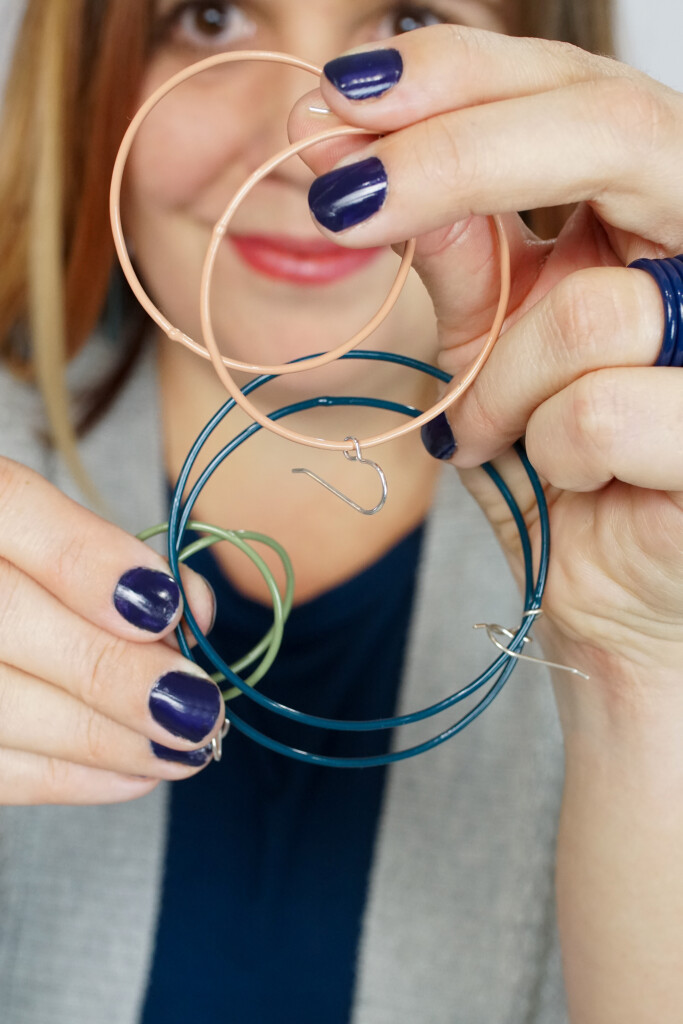 The Evident earrings: colorful handcrafted circle earrings perfect for gifting and every day wear