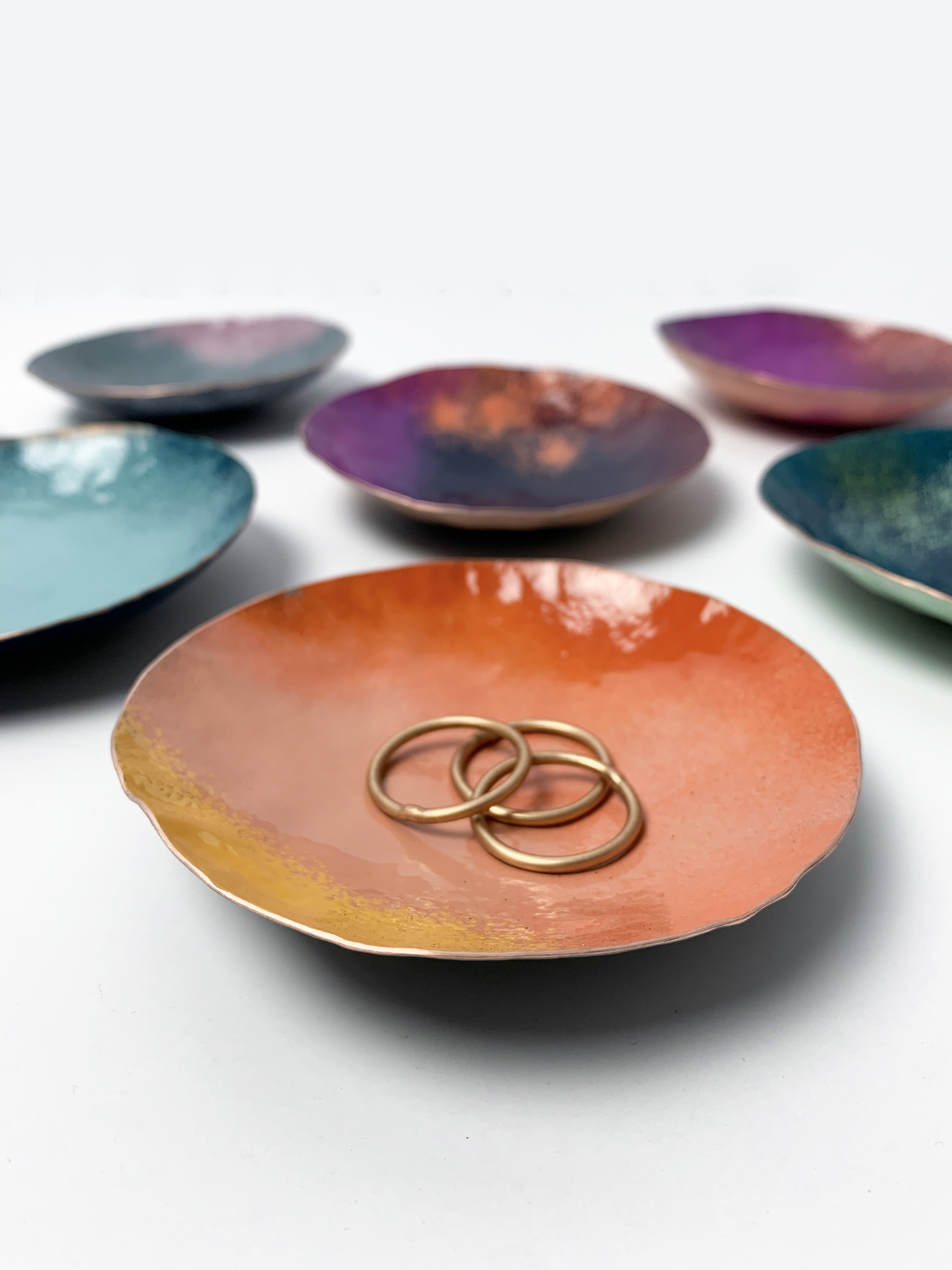 modern colorful decorative copper dishes