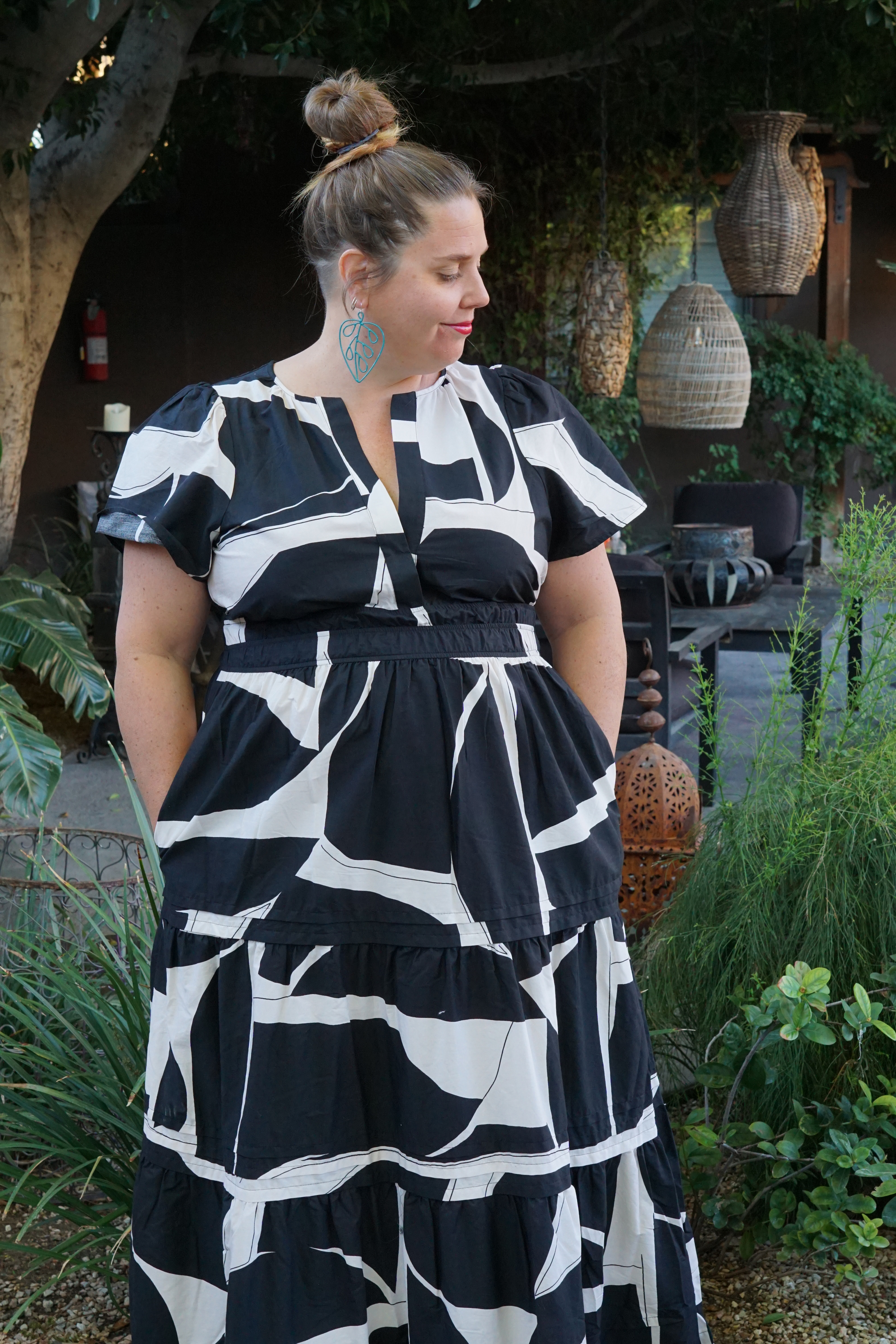 black and white dress and statement earrings in Palm Springs