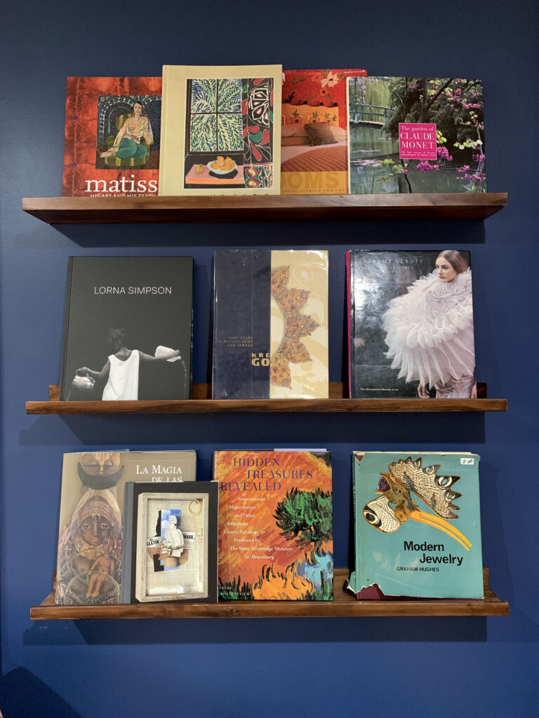 art library - books on lorna simpson, matisse, art jewelry, fashion